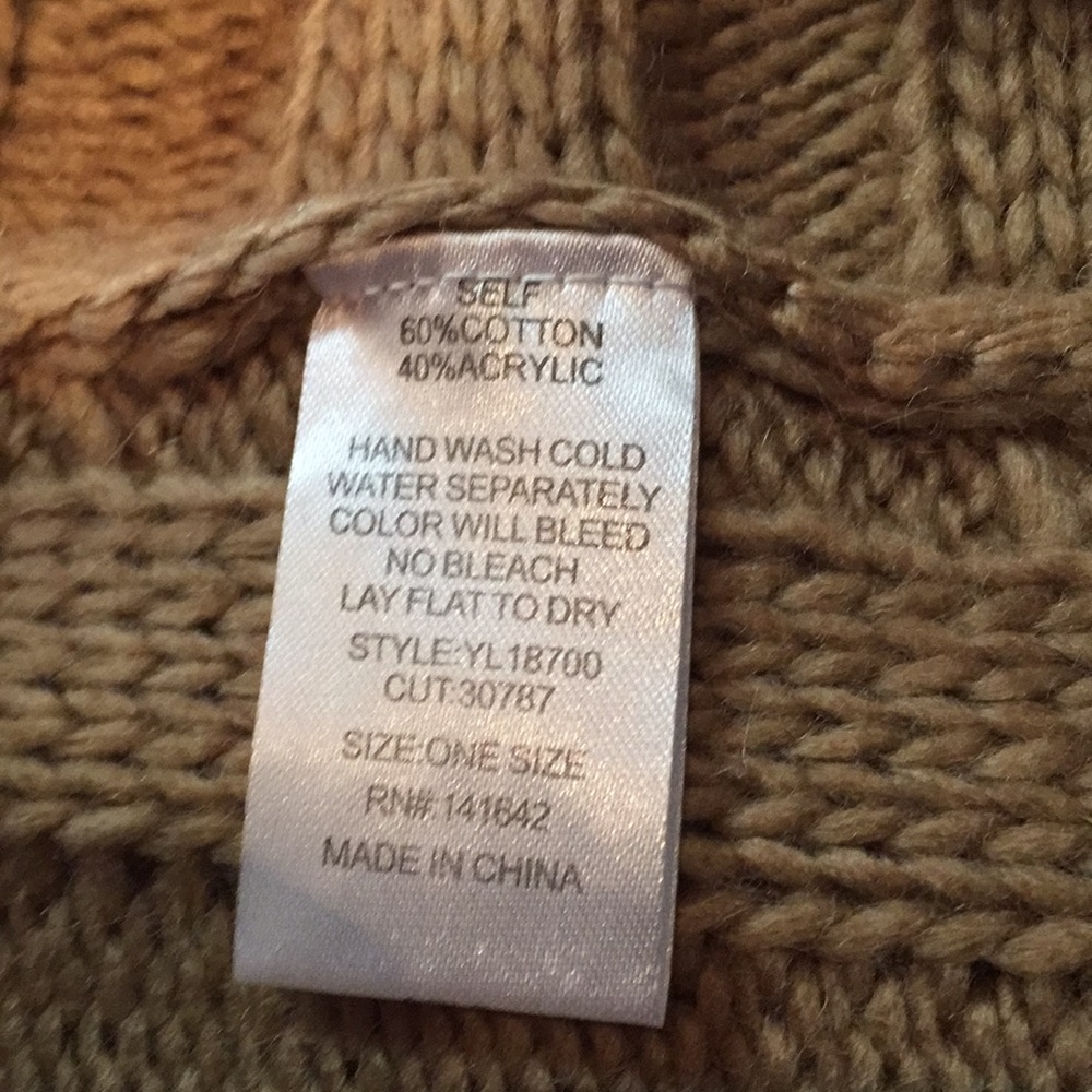 Perfect Poncho! - Picture 2 of 5
